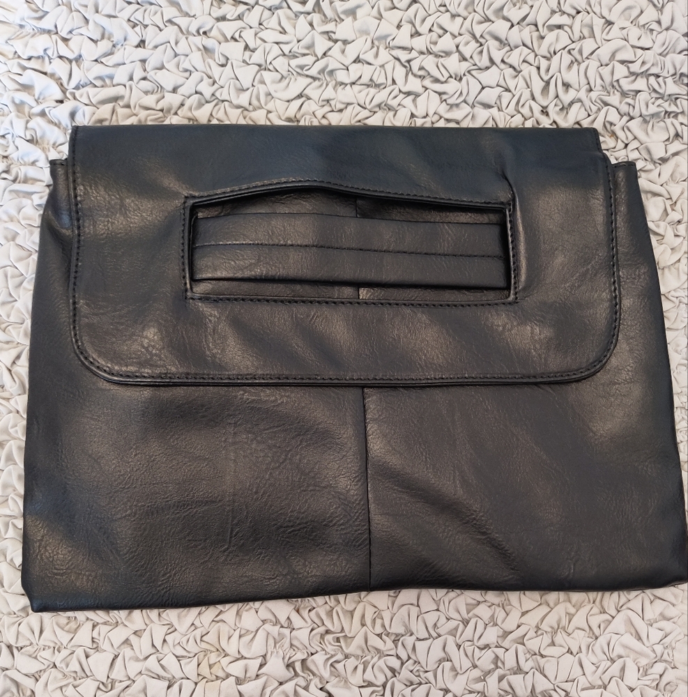 Lightweight Vegan Leather Black Clutch Crossbody Bag W/ Detachable Strap